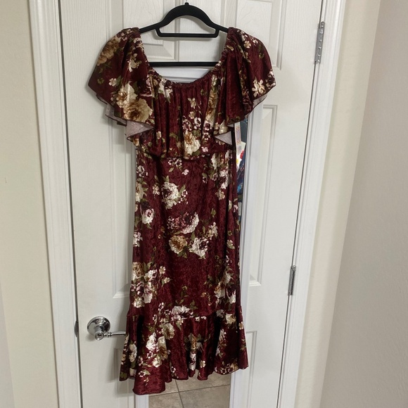 NWT - LulaRoe Cici Dress (L) - Picture 2 of 6